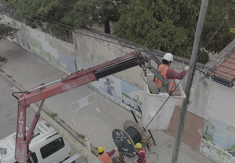 Soluciones de Telefonia y Fibra Optica